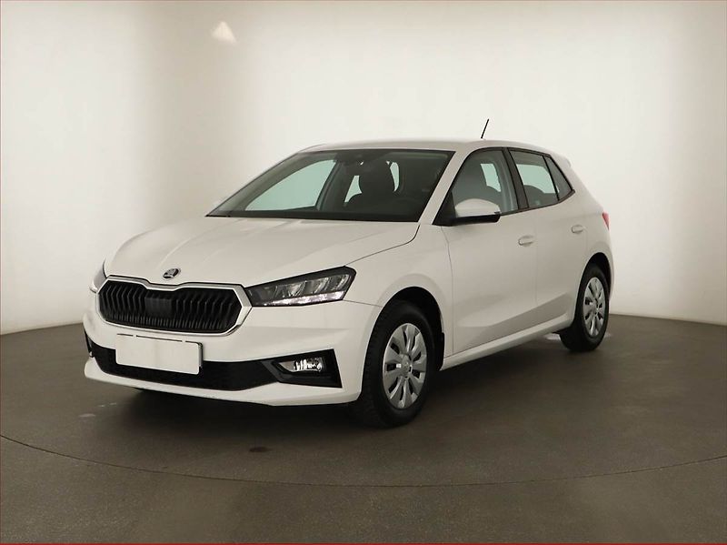 Škoda Fabia (2023) Ambition 1.0 TSI, ČR,1.maj - fotka 2 z 13