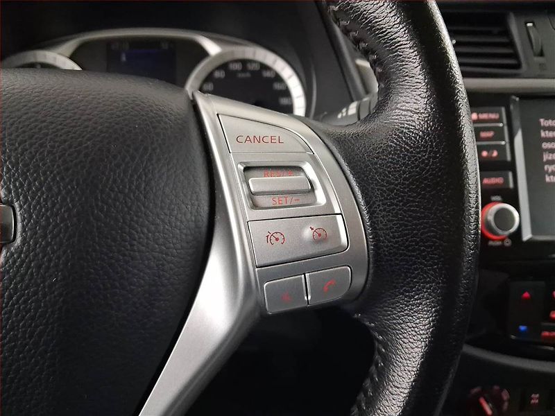 Nissan Navara (2020) 2.3 dCi - fotka 17 z 21