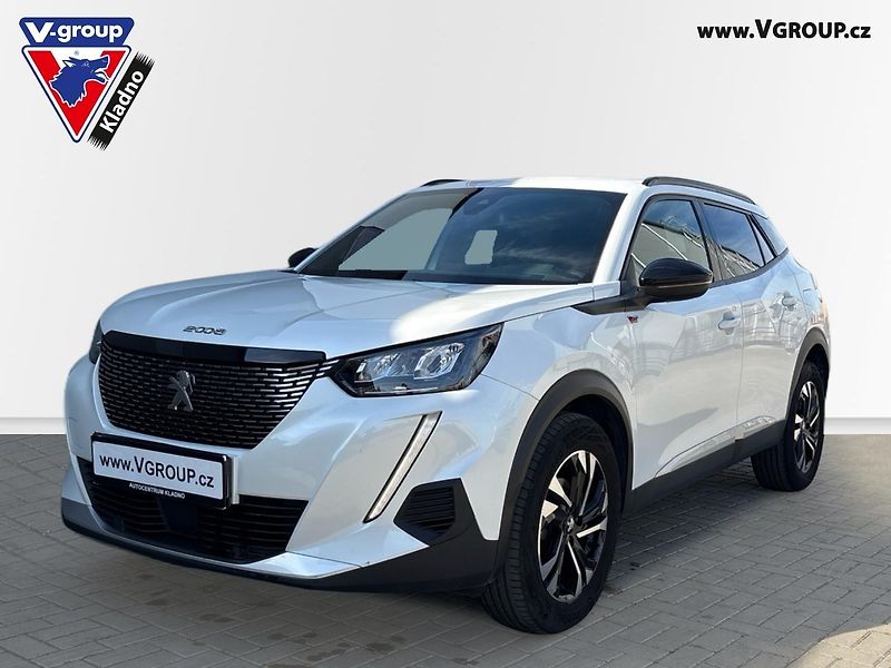 Peugeot 2008 (2023) AllurePack 1.2 PureTech EAT8 - fotka 2 z 37