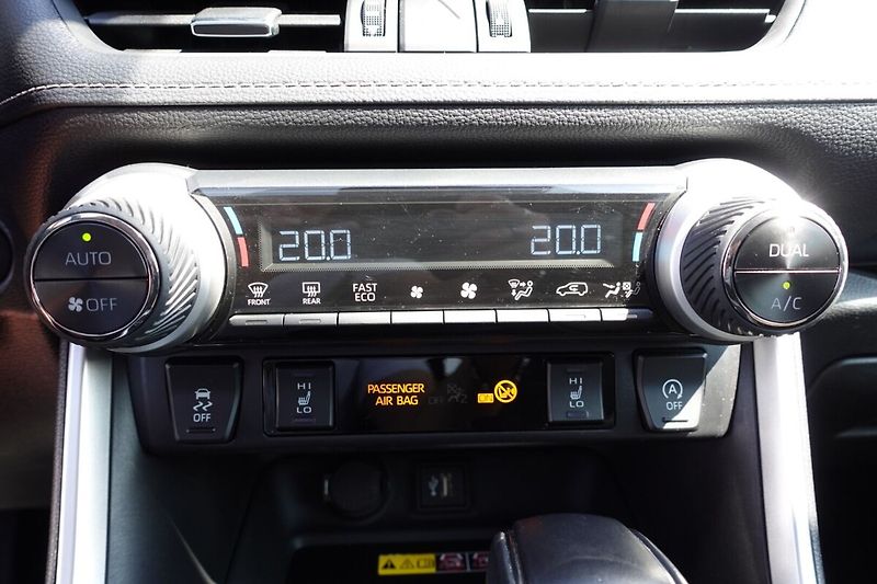 Toyota RAV4 2,0VVT-i A/T 4x4 Comfort Style - fotka 22 z 30