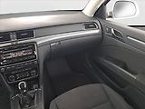 Škoda Superb (2012) 2.0 TDI, Tempomat - náhled 8