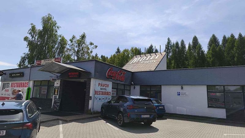 V Restauraci Motogrill u Humpolce jsme si dali poctivou dršťkovou a knedlo, zelo, vepřo.