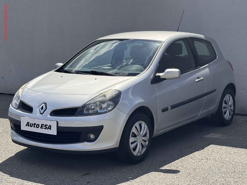 Renault Clio (2007) 1.2i, AC - fotka 3 z 12