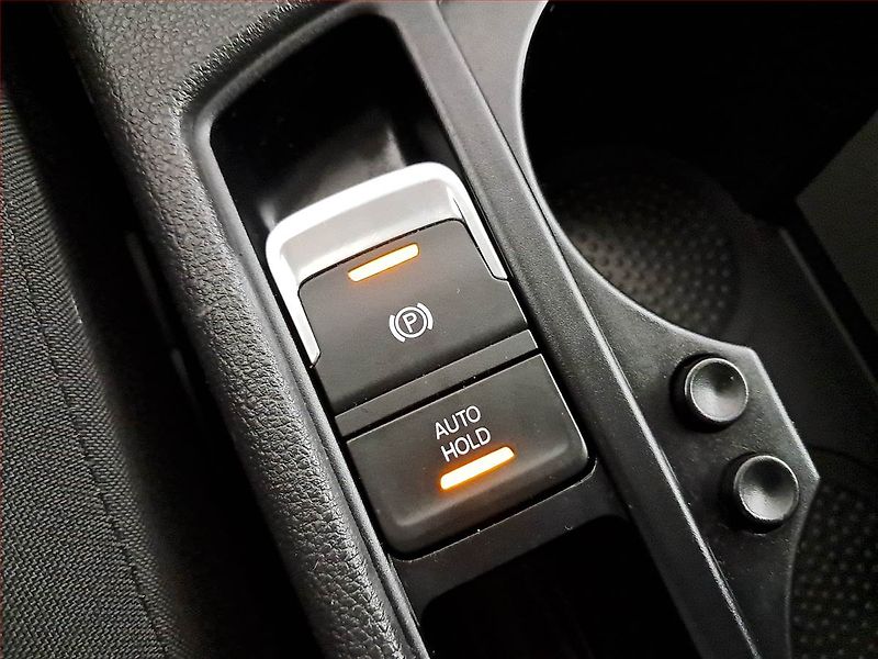 Volkswagen Touran (2016) 1.4 TSI, ČR,1.maj, Tempomat - fotka 15 z 18