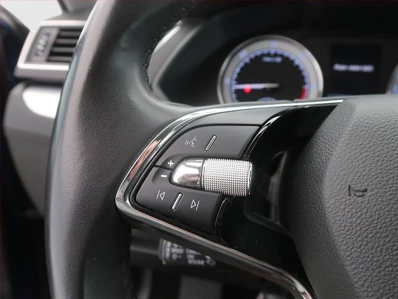 Škoda Superb (2021) Ambition 2.0 TDI, Automat - fotka 17 z 17