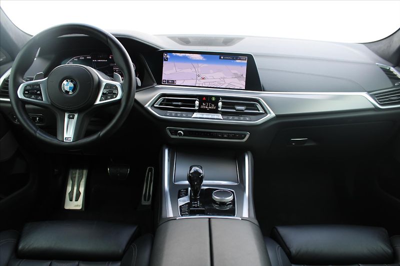 BMW X6 xDrive M50d 294kW LASER DPH ČR - fotka 15 z 30