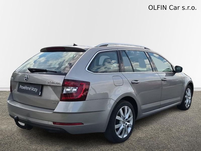 Škoda Octavia L&K Combi 2.0 TDi CR 135  kW 4 - fotka 4 z 30