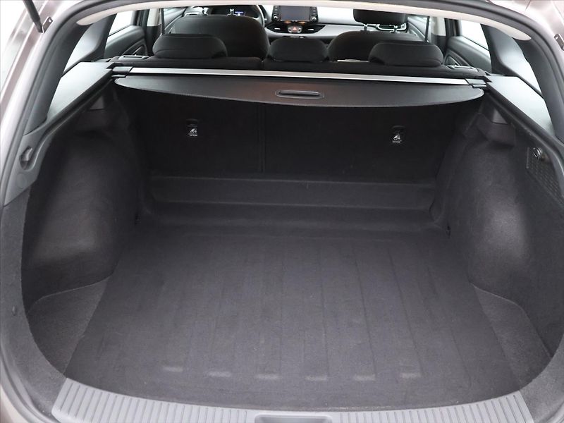 Hyundai i30 1,0 T-GDI 88kW Comfort CZ - fotka 10 z 33