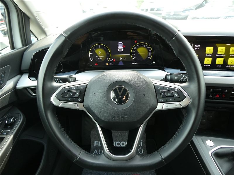 Volkswagen Golf 2,0 TDi VIII 2x kola,LED,CEBIA - fotka 29 z 49