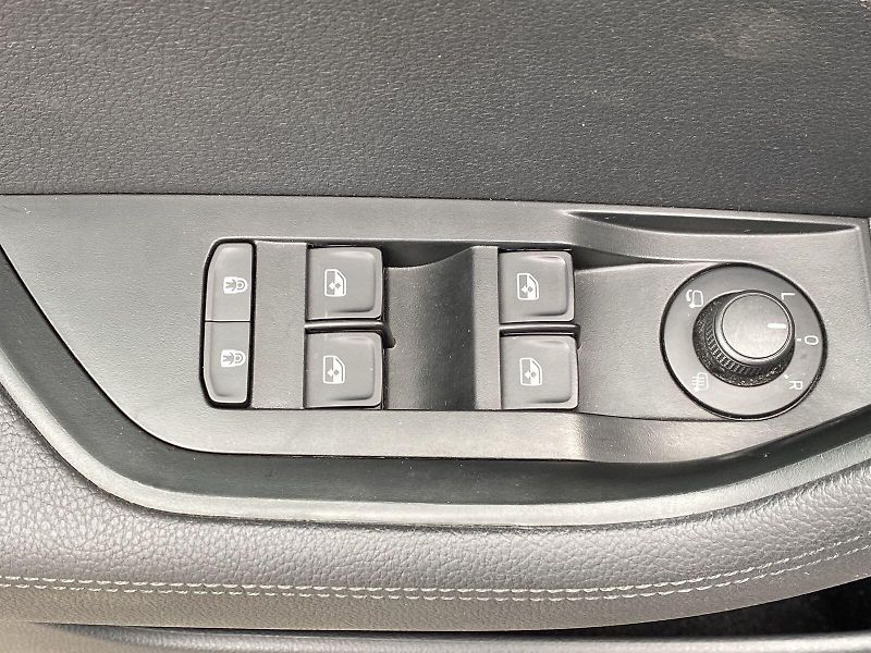 Škoda Superb (2021) Combi 1.5 TSI ACT DSG Style+ - fotka 25 z 36