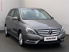 Mercedes-Benz Třídy B (2013) 1.6i B180, Bixen, +ALU - fotografie inzerátu