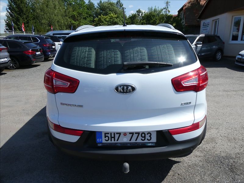 Kia Sportage 2,0 CRDi 135kW AWD 2x kola, ČR - fotka 8 z 41