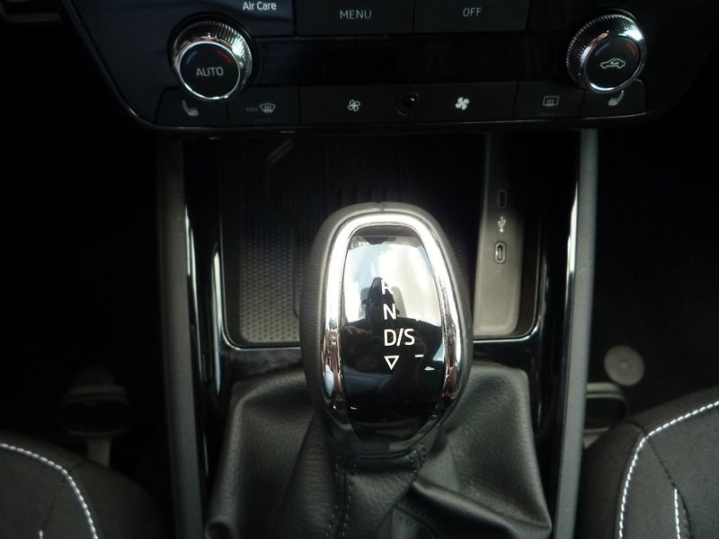 Škoda Scala (2025) 1,5TSi 110kW DSG MONTE CARLO - fotka 11 z 26