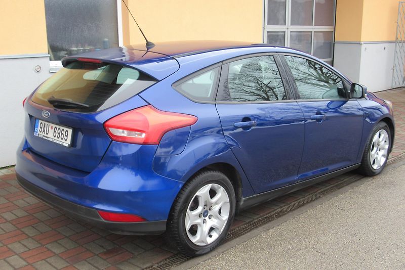 Ford Focus 1.6 TDCi AUT. KLIMA - fotka 5 z 19