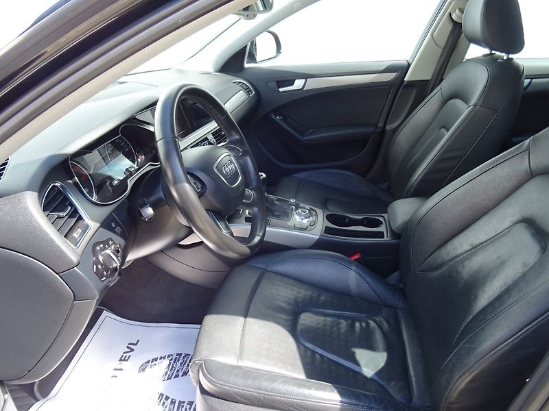Audi A4 (2012) 2.0TDi,130kW,1maj,s.kni,navi - fotka 11 z 24