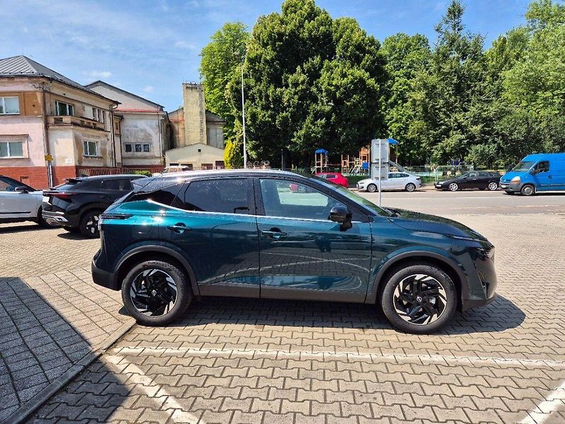 Nissan Qashqai 1.3T mHEV MT,2WD, ZADÁNO - fotka 4 z 29