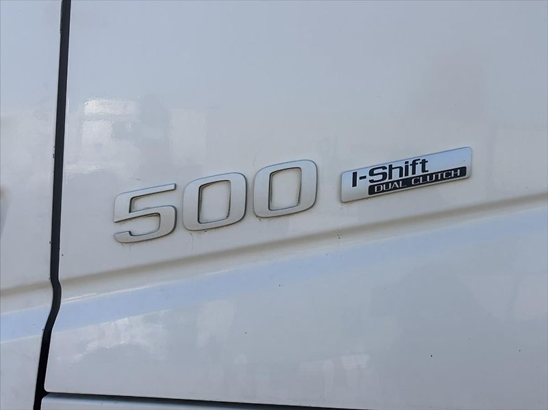 Volvo FH 500 4x2 Globetrotter - fotka 4 z 18
