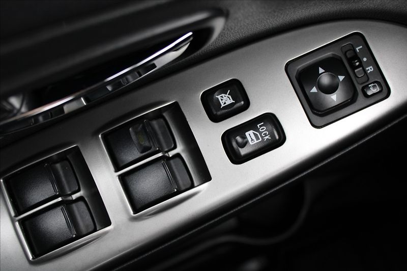 Mitsubishi ASX 1,6 MIVEC  KEYLESS,EDITION+ - fotka 21 z 40