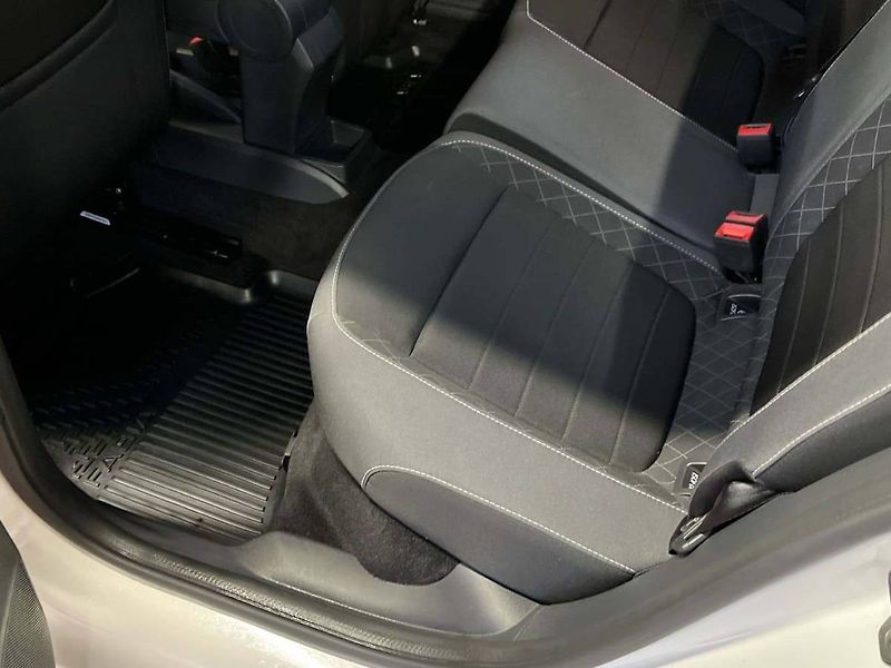 Škoda Fabia (2021) Combi Ambition 1.0 TSI - fotka 12 z 20