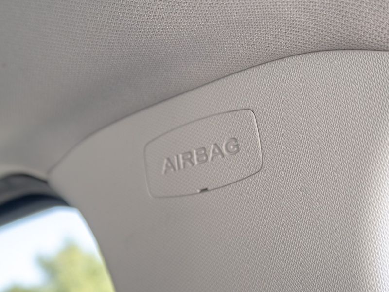 Ford C-MAX (2011) 1.6T 110KW - fotka 37 z 49