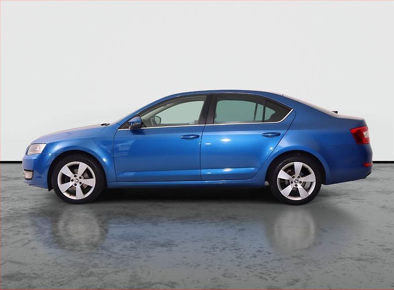 Škoda Octavia (2016) 1.6 TDI, Navi, Xenony - fotka 3 z 18