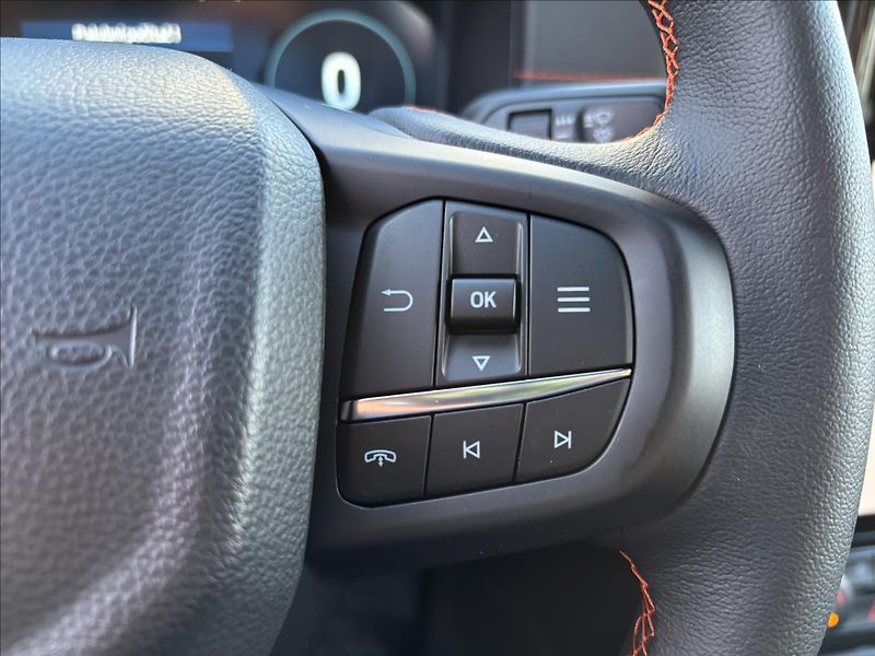 Ford Ranger 2,3 PHEV 207kW Wildtrak DPH - fotka 25 z 42
