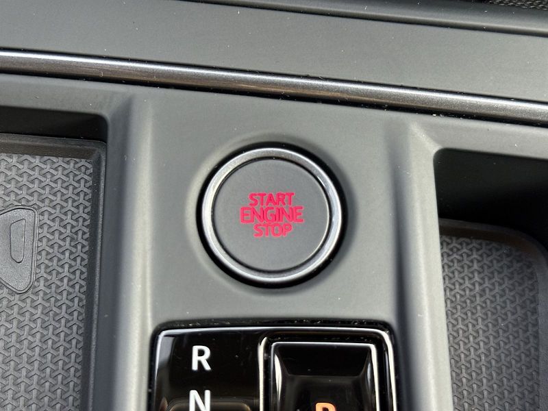 Cupra Formentor (2023) 1.4 TSI e-Hybrid DSG - fotka 22 z 32