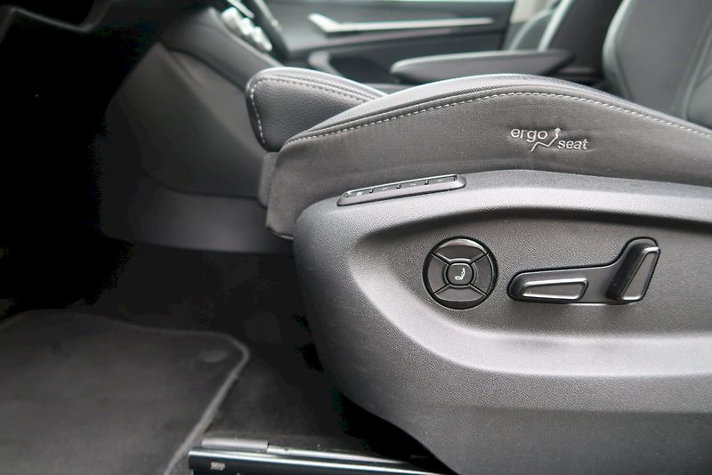 Škoda Kodiaq (2024) Exclusive Selection 2.0 TDI 14 - fotka 17 z 29