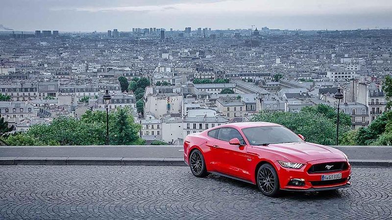 Ford Mustang.