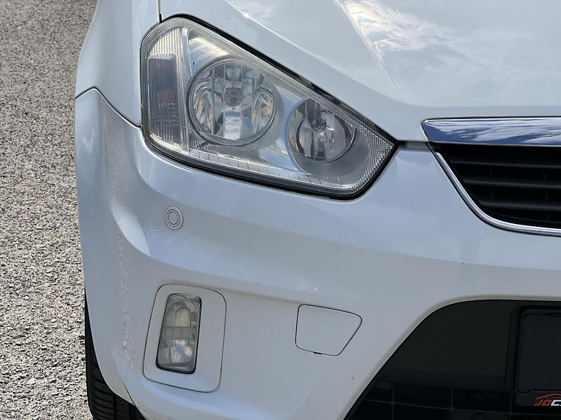 Ford C-MAX GHIA 2.0TDCi AUTOMAT TEMPOMAT - fotka 36 z 41