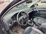 Škoda Octavia (2010) 1.6 TDI 77kW - náhled 11