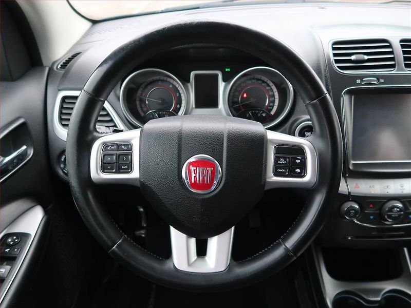 Fiat Freemont (2016) 2.0 MultiJet, 4X4, Automat - fotka 18 z 22