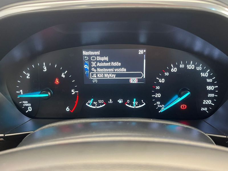 Ford Focus 2.0 EB Titanium manuál 110kW - fotka 59 z 76