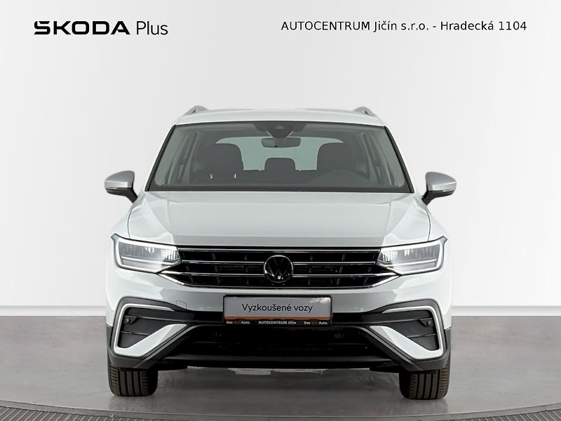 Volkswagen Tiguan Allspace (2022) Life 2.0 TDI 110kW - fotka 4 z 33