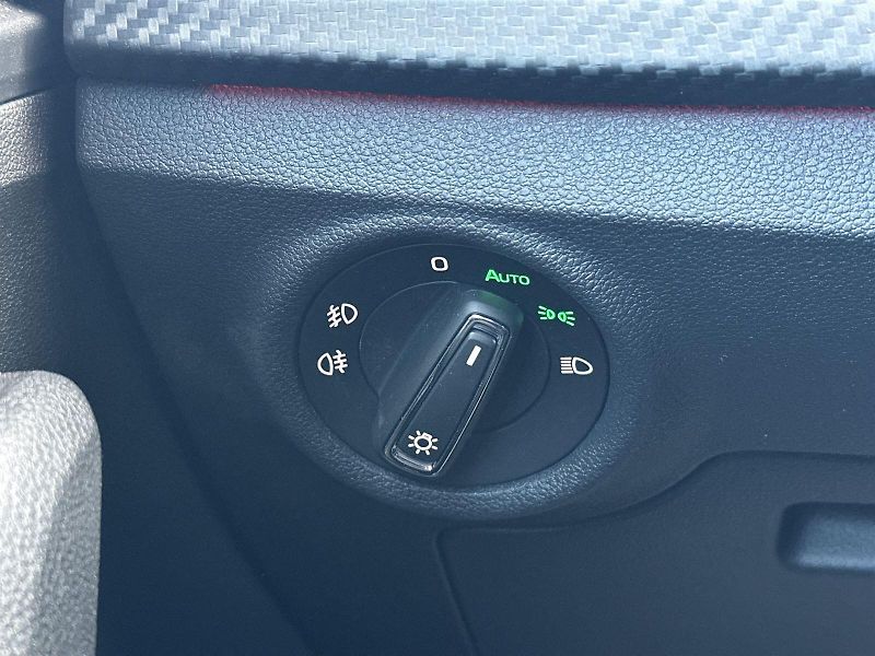 Škoda Scala (2024) 1.0 TSI DSG Monte Carlo - fotka 16 z 30