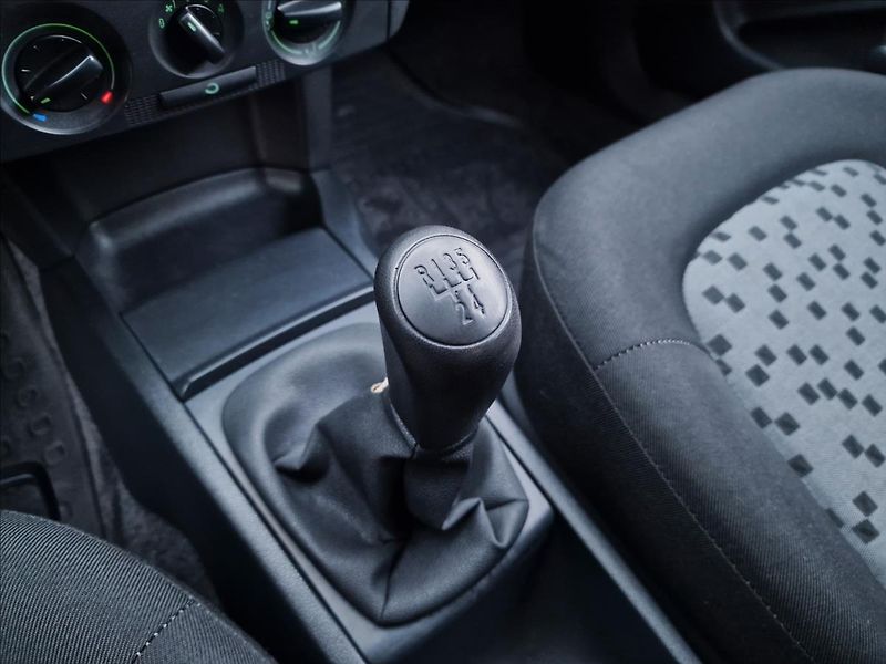 Škoda Fabia 1.2i 47kW,původ ČR - fotka 26 z 39