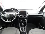 Peugeot 208 (2018) 1.2i, ČR, AC - náhled 8
