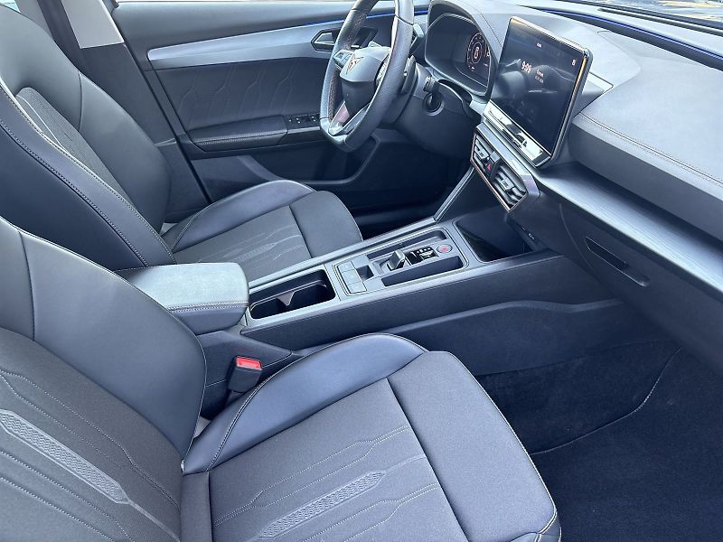 Cupra Formentor (2023) 1.5 TSI DSG - fotka 9 z 29