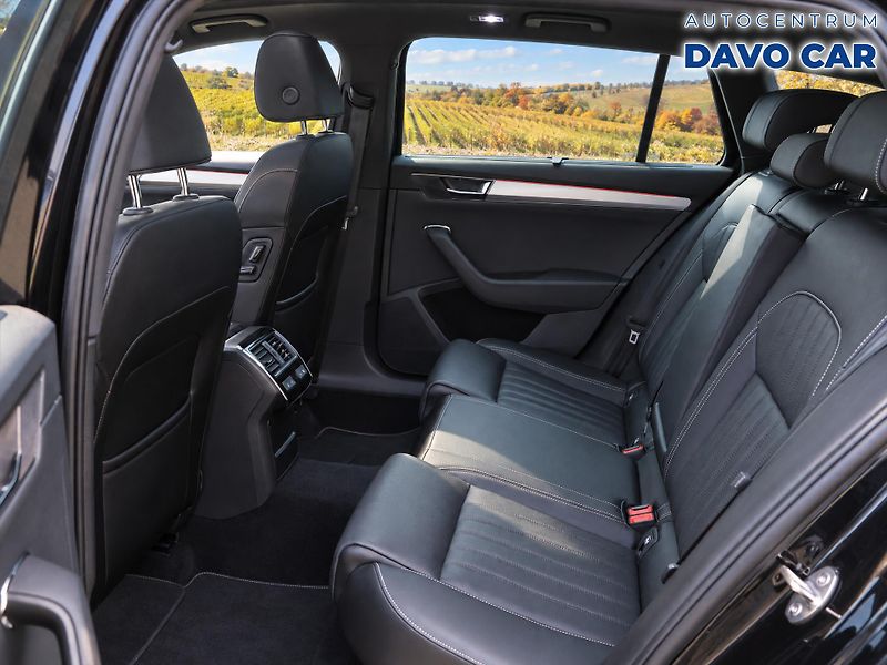 Škoda Superb 2,0 TDI 147kW 4x4 L&K DSG DPH - fotka 16 z 46