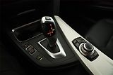 BMW Řada 3 (2014) 320 d xDrive, 4X4, Automat - náhled 10