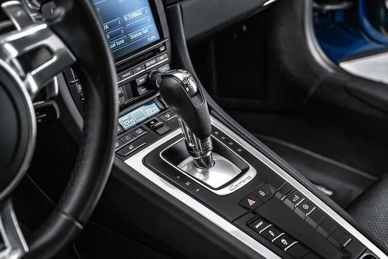 Porsche 911 Carrera 4s PASM Bi-Xenon - fotka 16 z 19