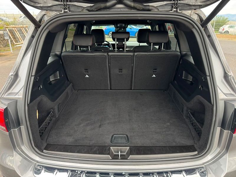 Mercedes-Benz GLB 220d 4MATIC AMG - fotka 24 z 27