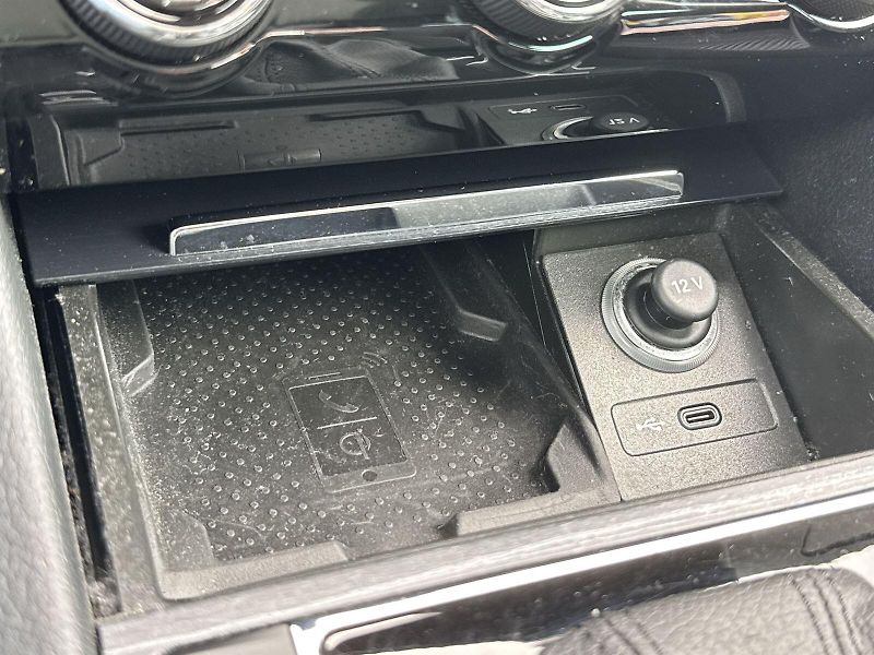 Škoda Superb (2023) Combi 2.0 TDI DSG Style - fotka 24 z 35
