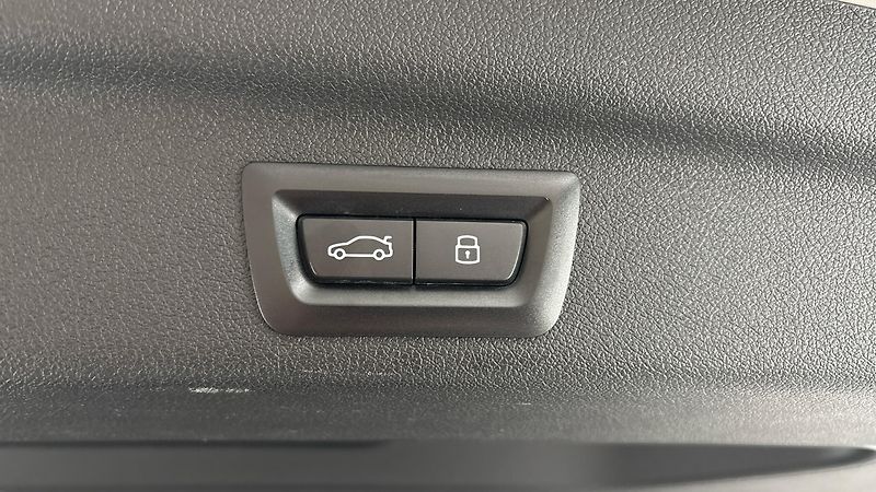BMW Řada 2 218i AUT Luxury Line - fotka 21 z 30