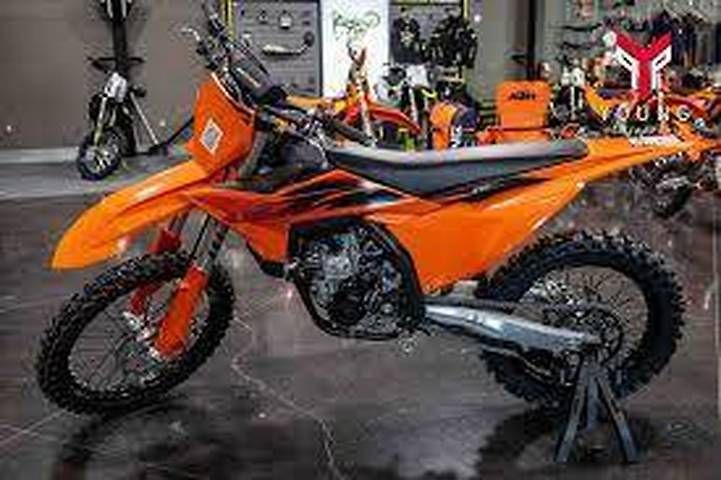 KTM 250 SX-F (2027) MODEL 2027 - fotka 1 z 2