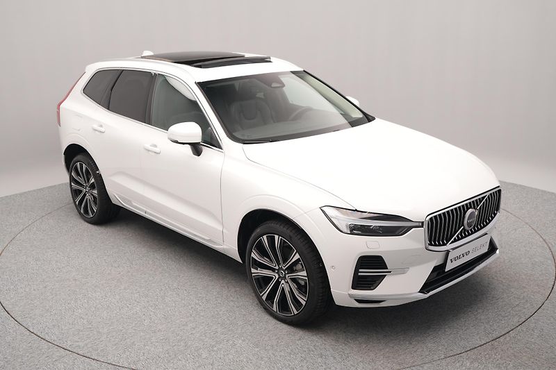 Volvo XC60 T8 AWD BRIGHT PLUS REZERVACE - fotka 14 z 48
