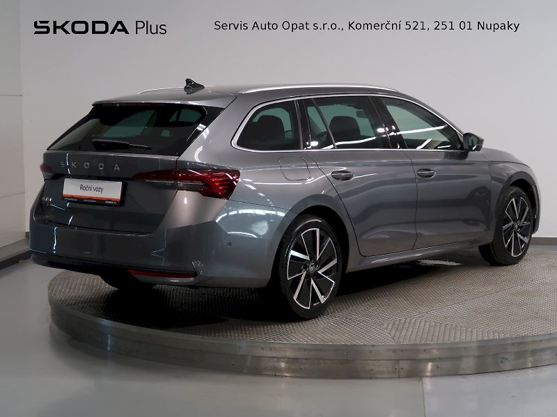 Škoda Octavia (2026) TOP SELECTION 2.0TDI 110KW DSG - fotka 2 z 47