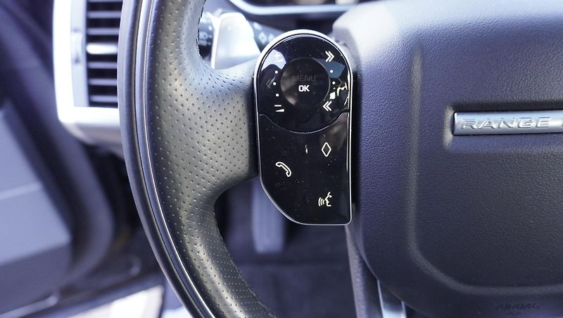 Land Rover Range Rover Sport SPORT 3,0I P400 AUT. 4WD - fotka 26 z 48