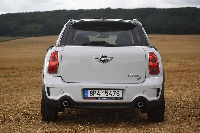 Toto Mini Countryman lze jako ojetinu pořídit kolem 300 000 Kč