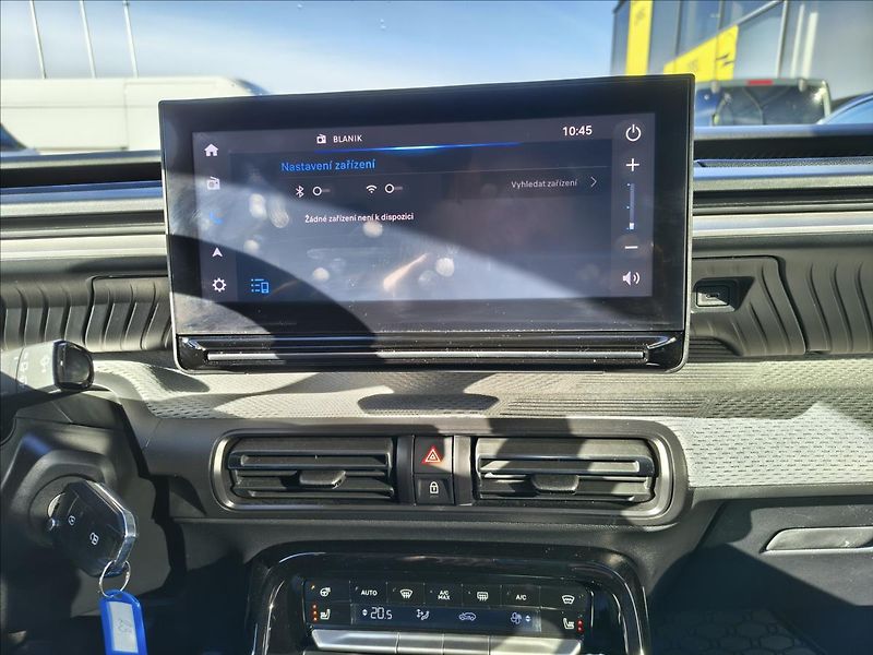 Citroën C3 1,2   MAX 100K paket ZIMA - fotka 12 z 17